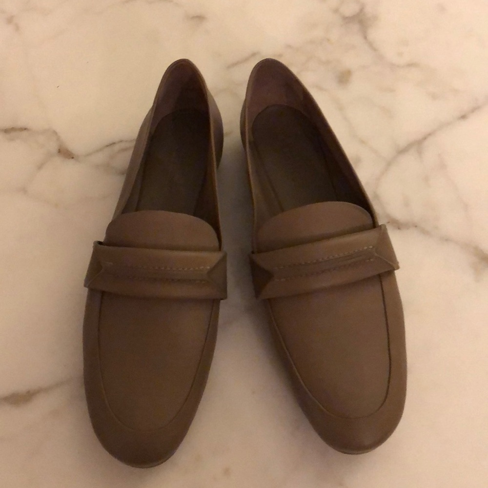 Brand new grey leather loafer flats